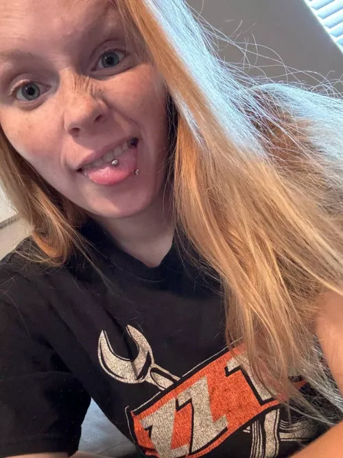 Heart eyes for you 🖤