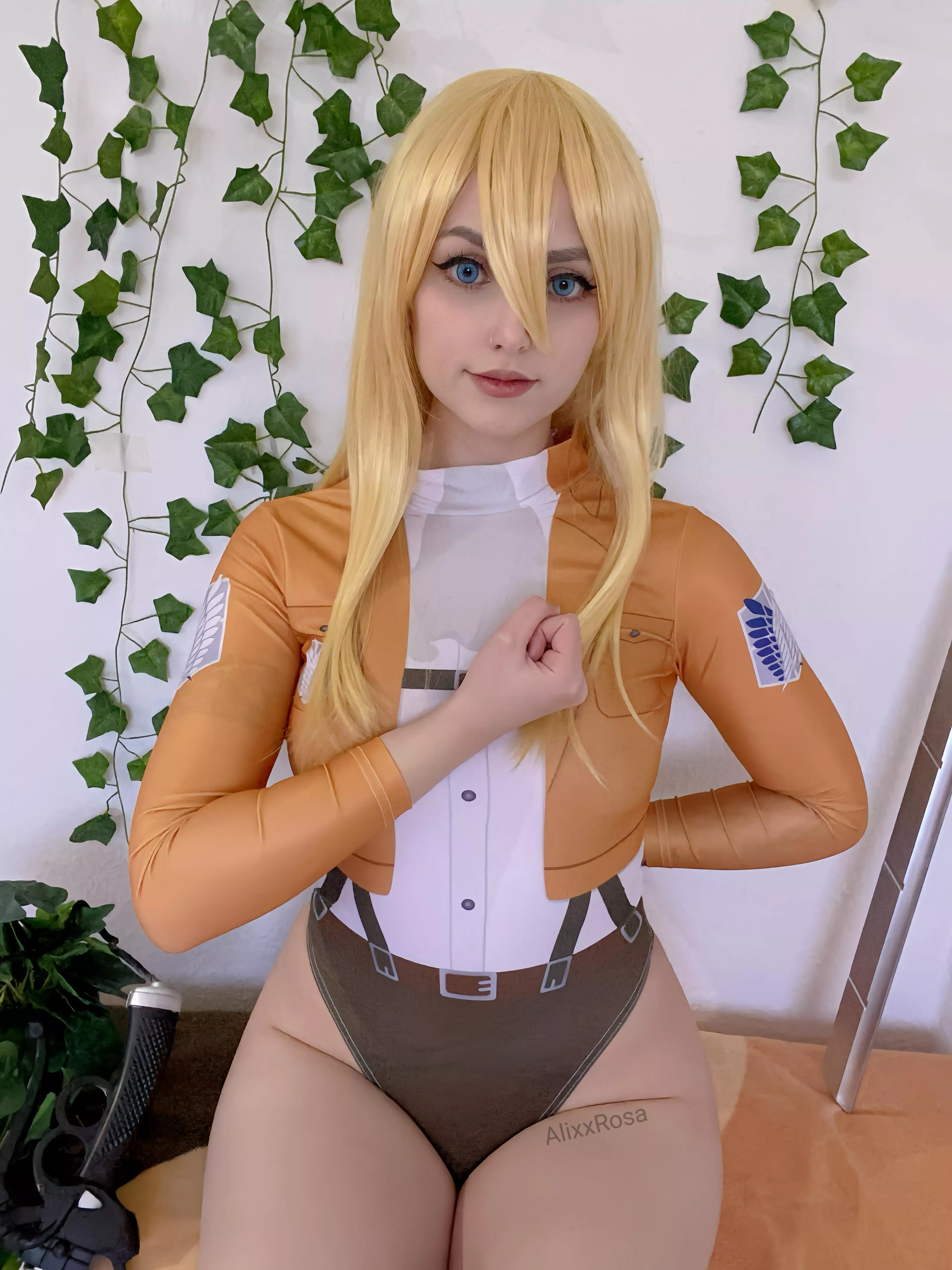Historia from Attack on Titan by AlixxRosa 