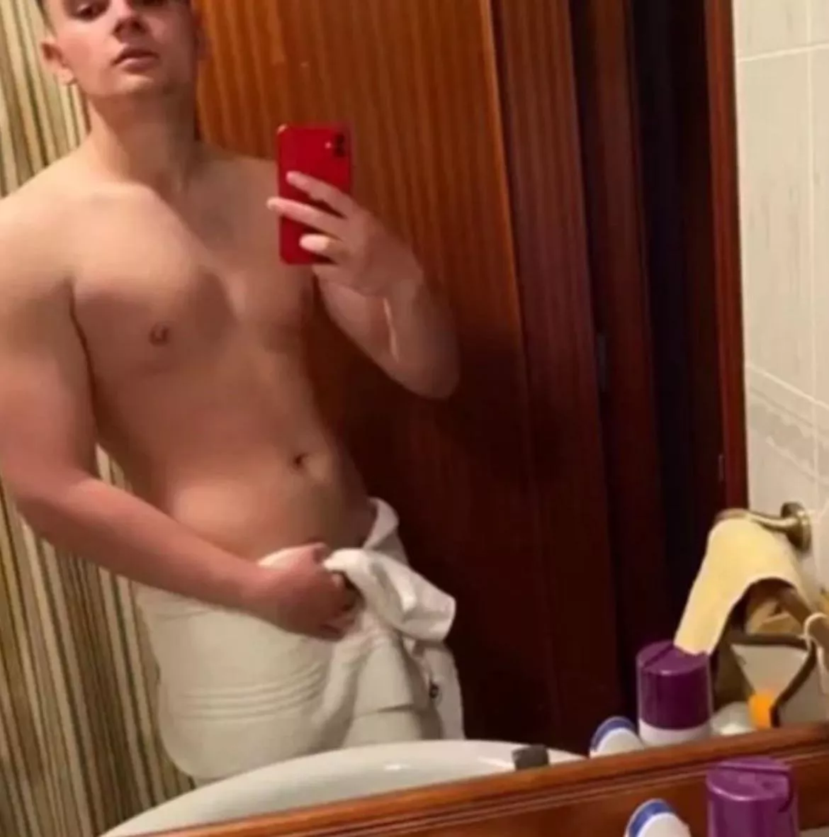 Hot videos about my feet and ass and all in Fansly https://fans.ly/Dominuseterno