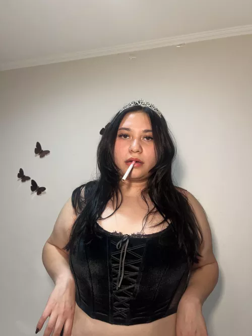 hurry up, your princess needs a lighter 🔥👑