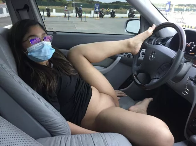 I enjoy to show my naked Asian body in public! 