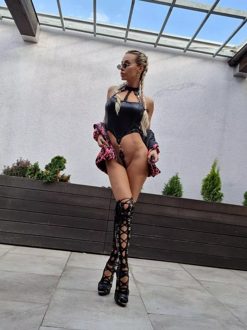 I feel adorable with these boots wrapped around my feet