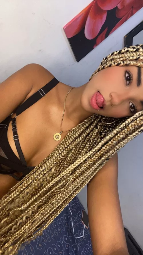 I have a snack beneath my bra, I made it for you