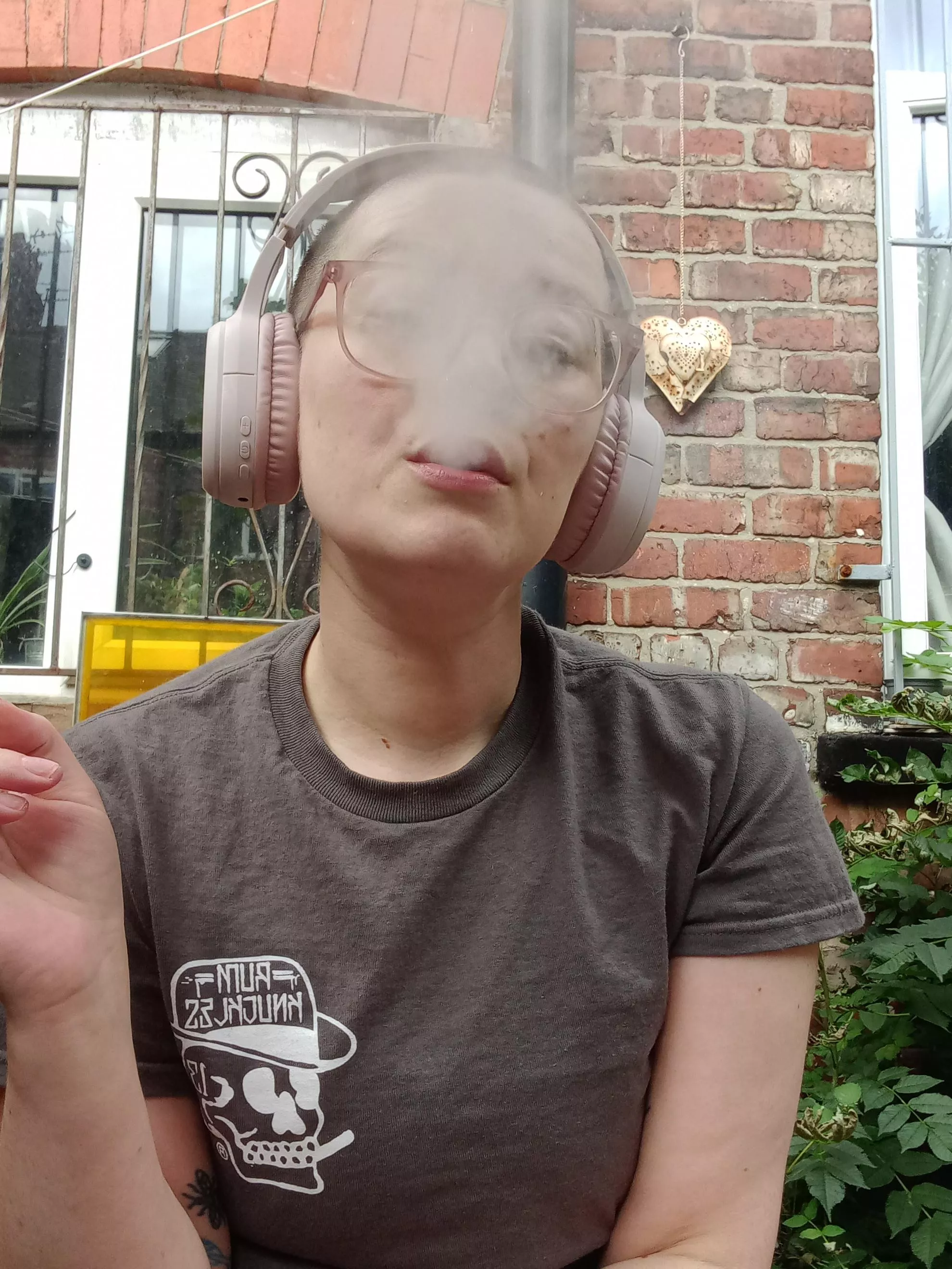 I love triggering smoke simps.