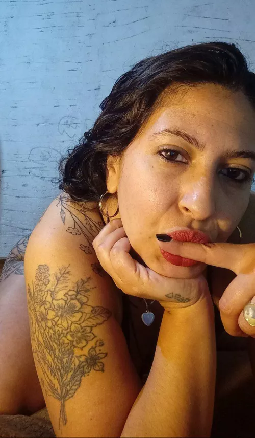 If your DM is a safe spot for my nudes, say Hi