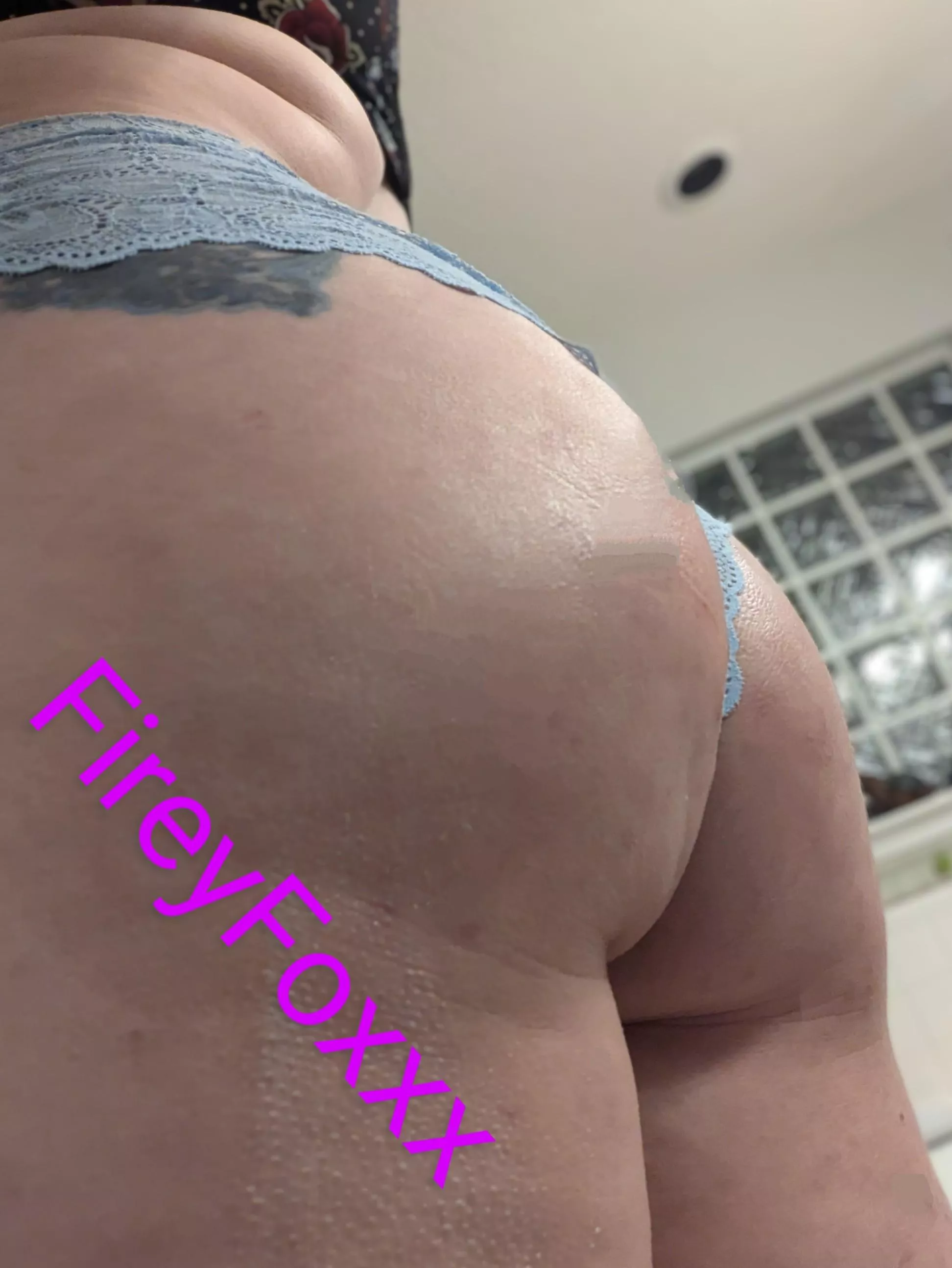 If your gf sent texted you this, what would do?