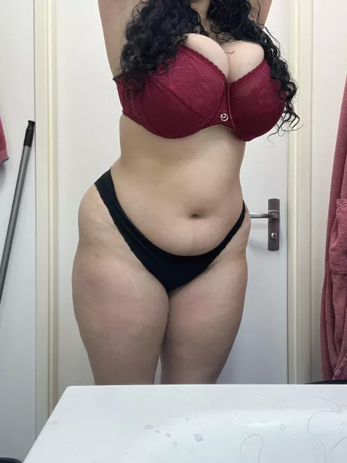 Ill be ur dirty girl [sext][aud][cam][gfe][pic][rate][sub][vid][oth] [selling]