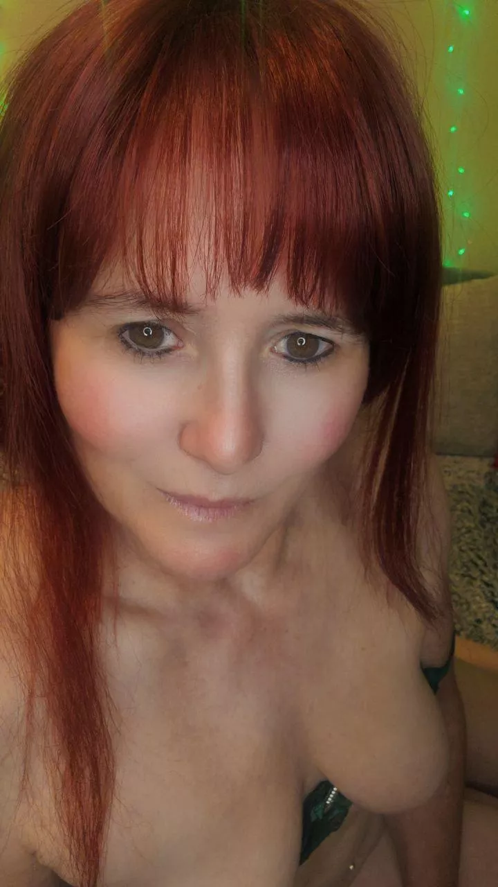 I'm an old lady but my tits are still full of milk