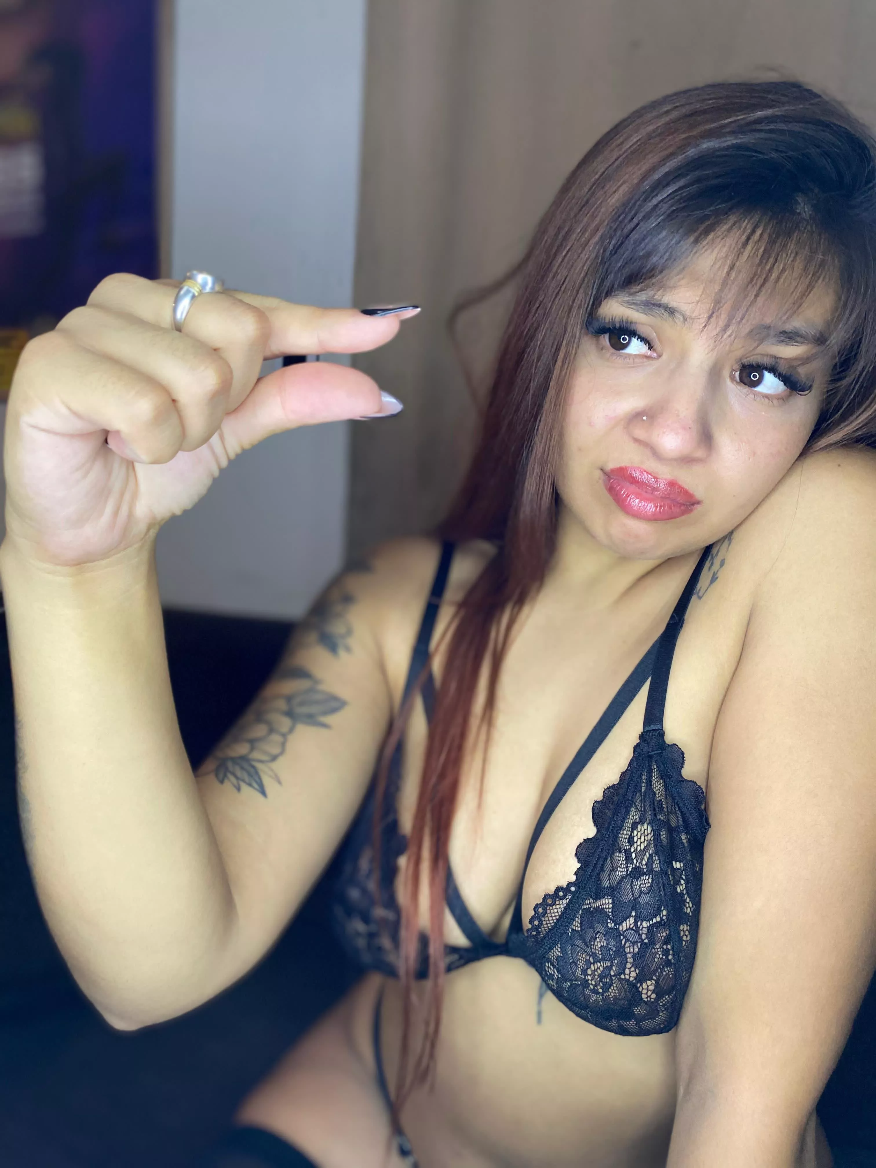 Just by looking at your little worm I can tell how pathetic and a loser you are