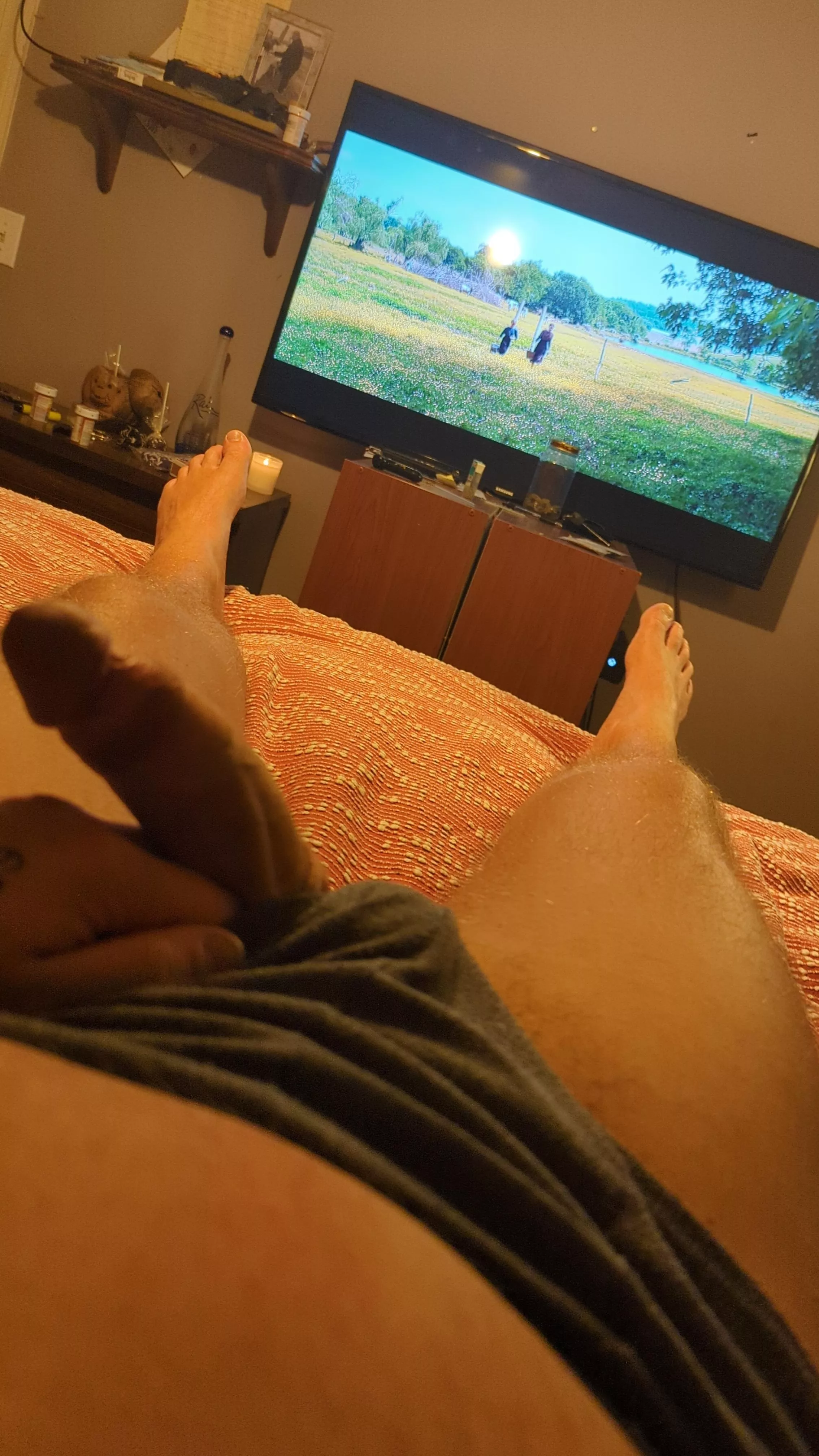 Love it when the clit falls out of the panties