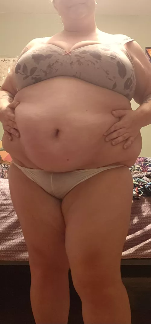 Love showing off my panties 😈