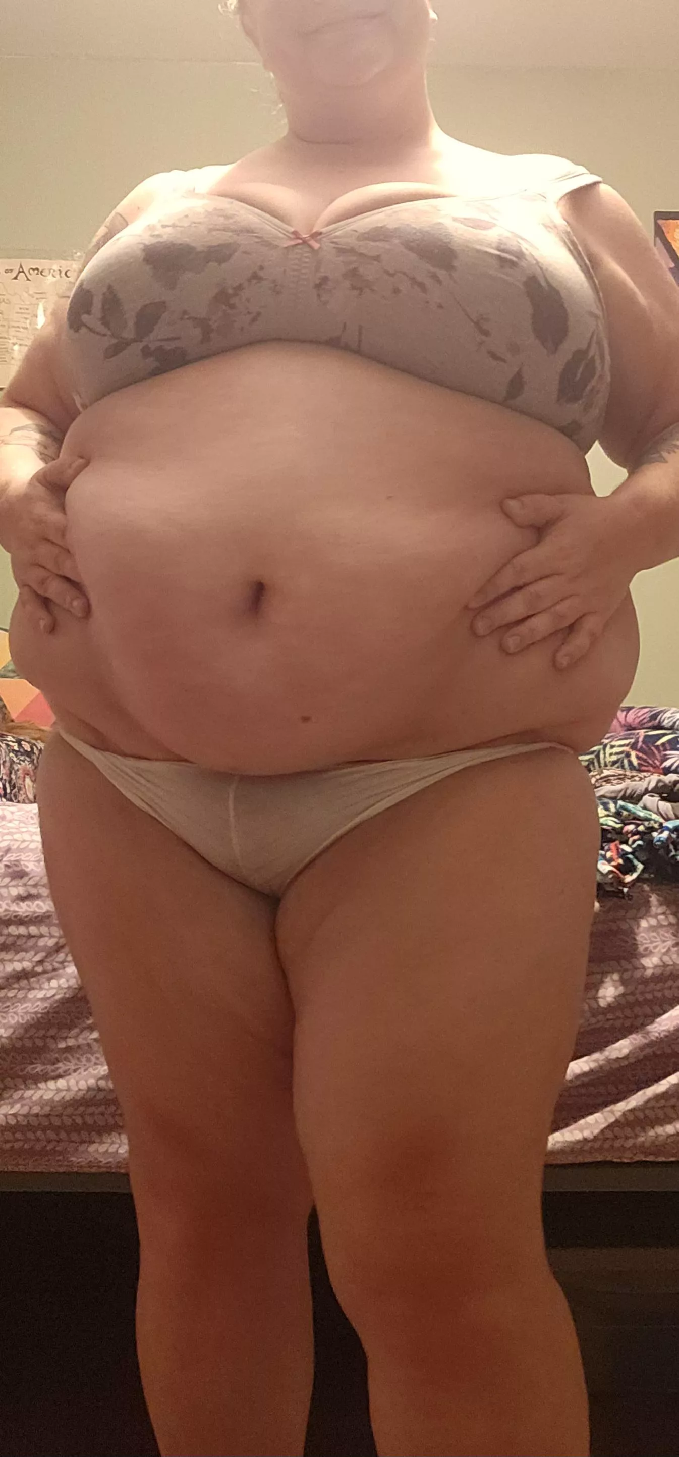 Love showing off my panties 😈