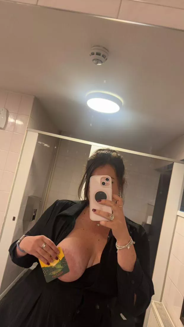 More on my onlyfans for buyers 