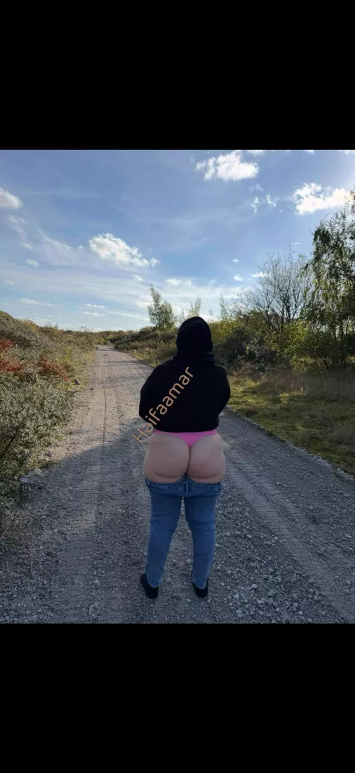 My Arab cheeks loves fresh air🍑
