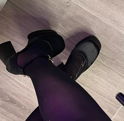 my black ripped Halloween tights and high heels