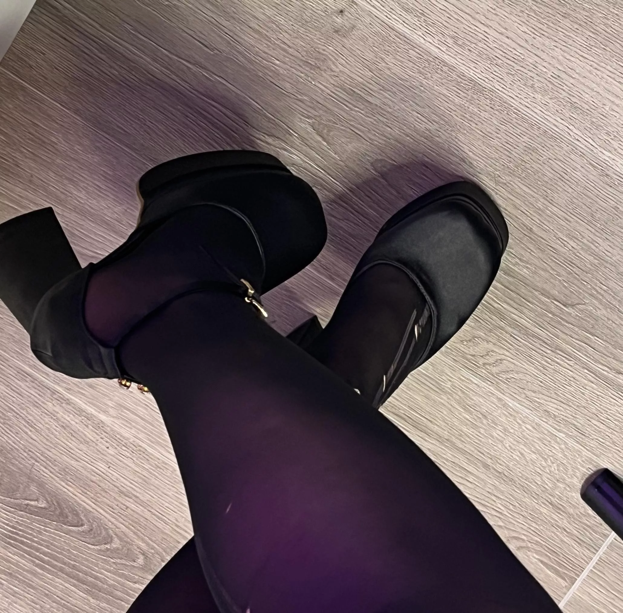 my black ripped Halloween tights and high heels