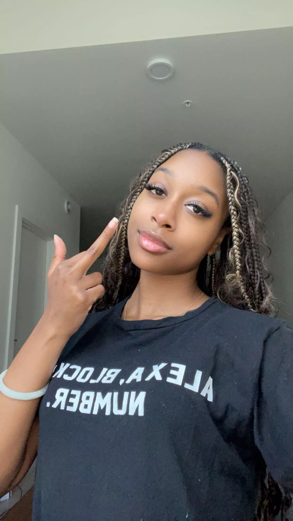 My finger already fucked with your brain and your wallet at the same time 