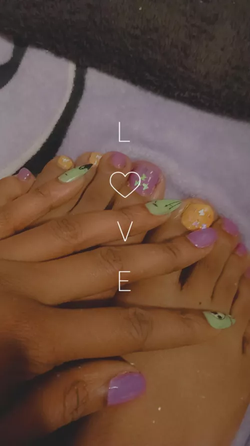 New set ✨️ 💅🏿🤳🏾🦶🏾