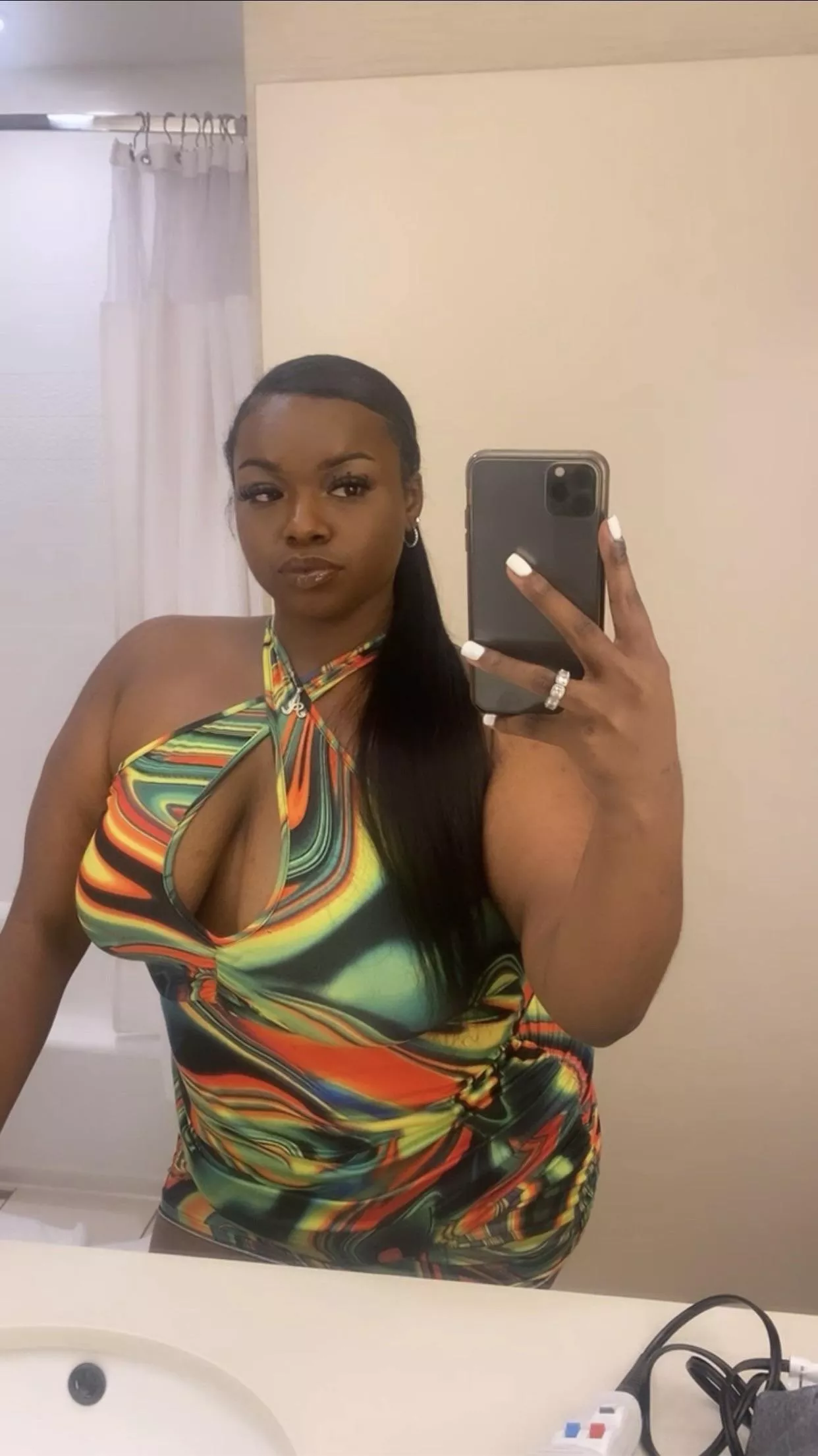 Pretty, brown, spoiled and bratty what more can you ask for?😽