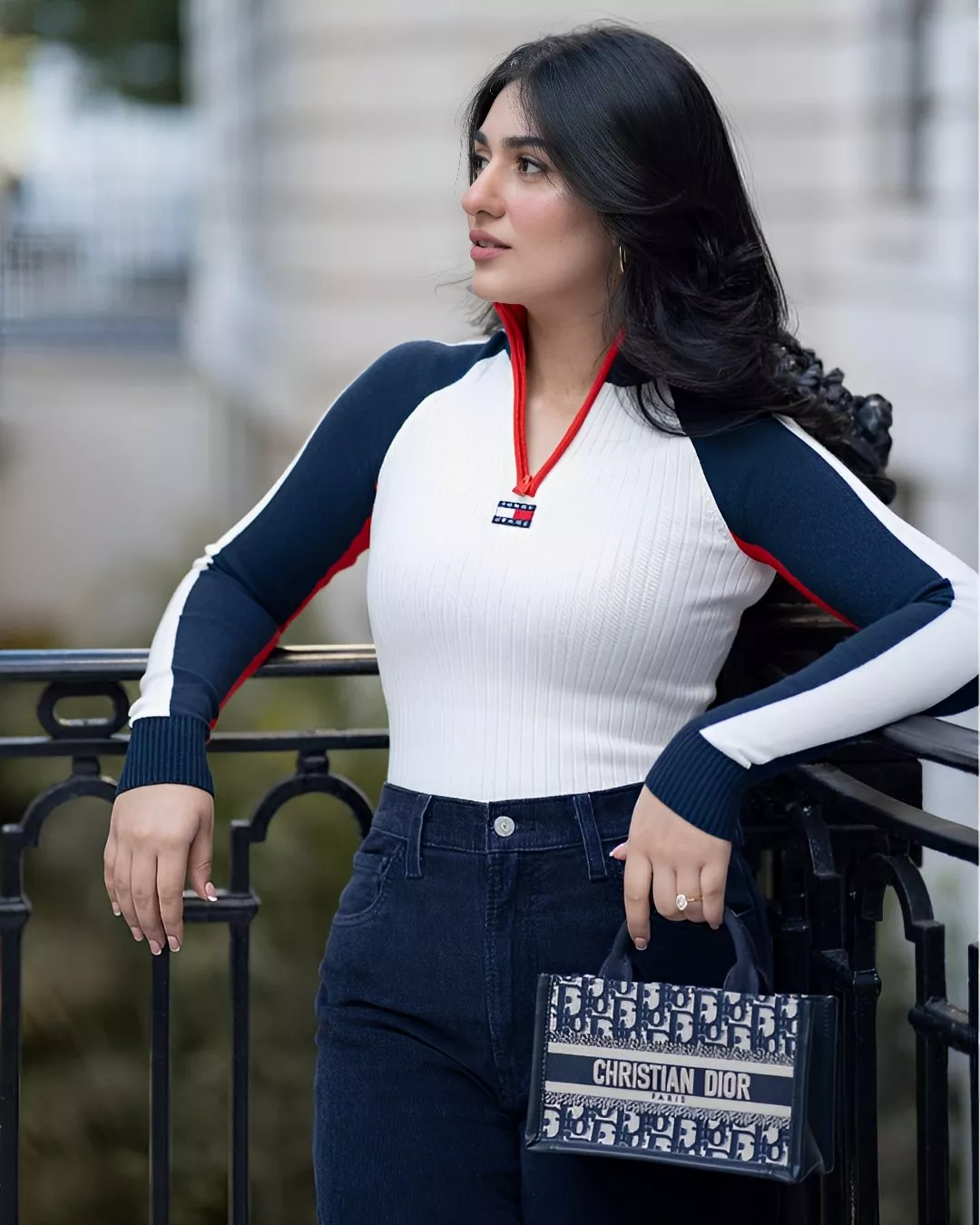 Sarah Khan