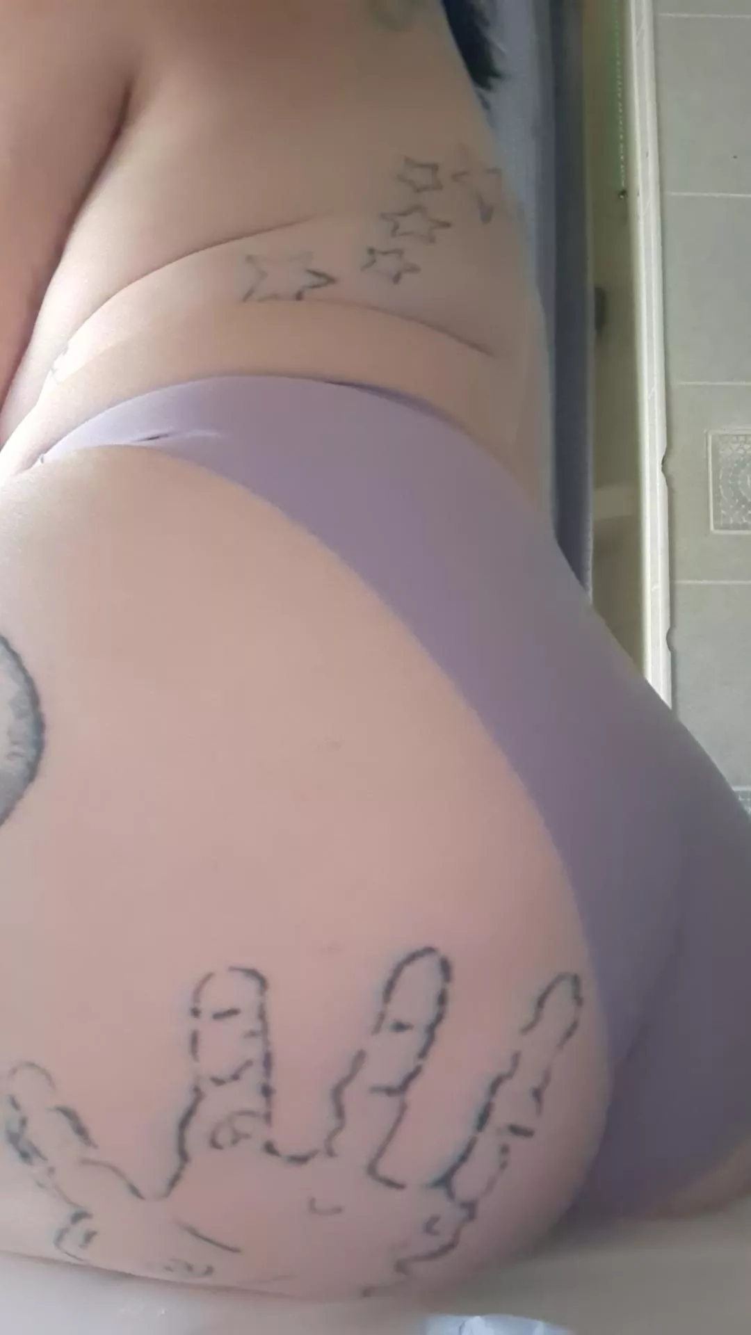 [Selling] You need a pair of milf Panties in your life..Fetish friendly, long wears available and always incl shipping [US] and pics! Ask to see my panty drawer!