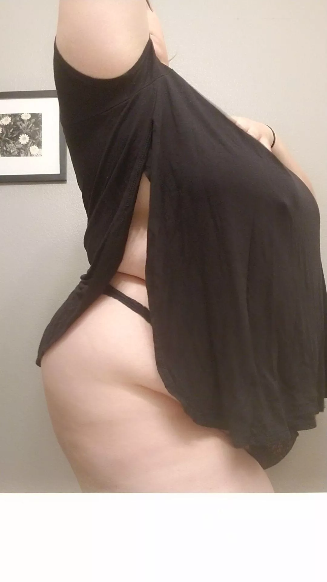 That nipple is trying so hard to be seen 👀