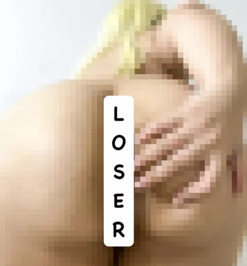 The only way to see my extreme beauty is with pixels haha ​​loser