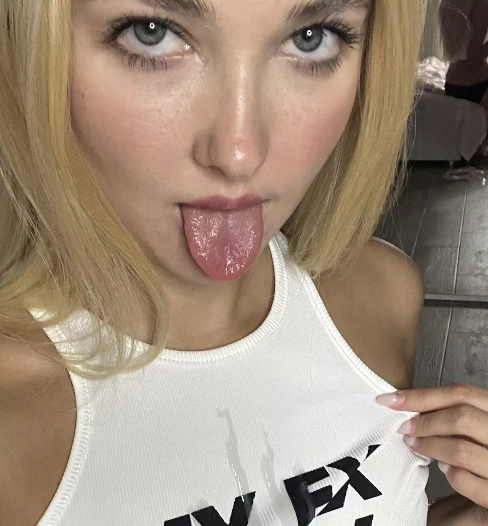 Told him to cum on my face but it didnt quite work