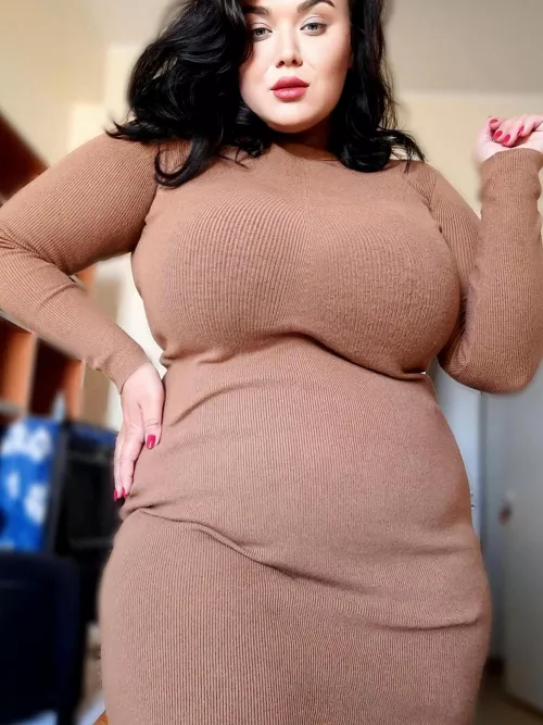 Upvote for this goddess my sn@ap:  avaesic