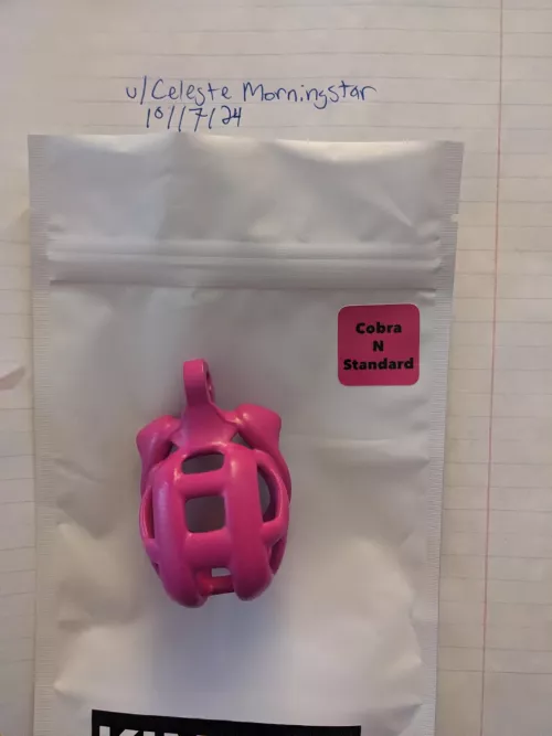 [US] Selling [Cobra N Standard Fusion Pink] $100 shipped! 