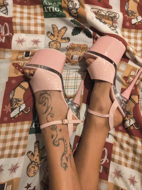 Use the heels as handles please