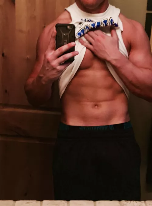 Want to help check firefighter off your sex bucket list ;) fwb