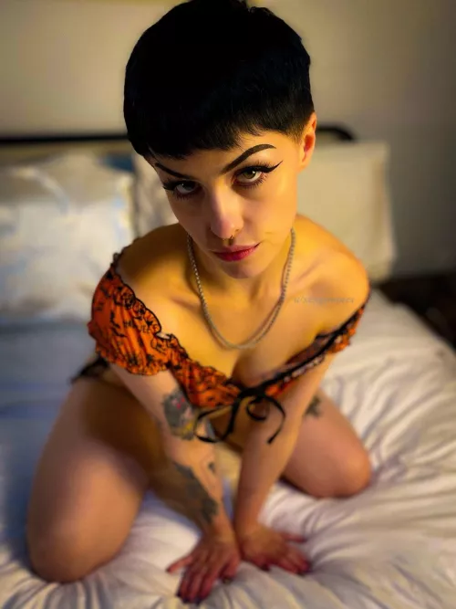 what’s your favorite spooky season activity ? 🎃