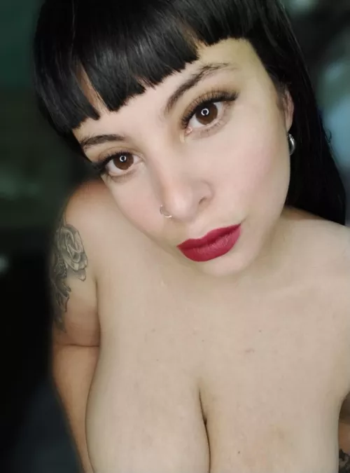 Where would you put my red mouth?