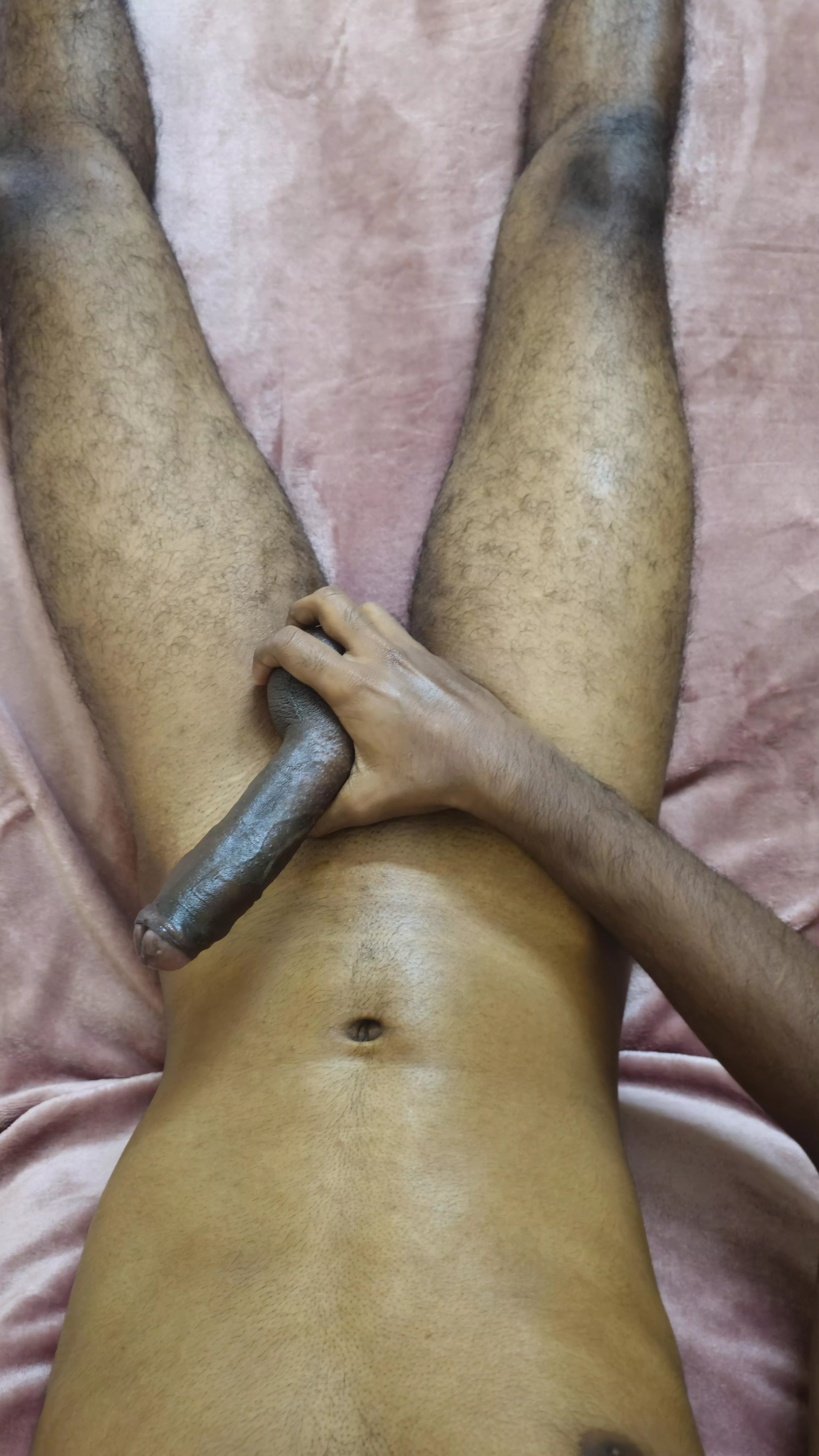 Whos there for a hot chocolate roll 🥐