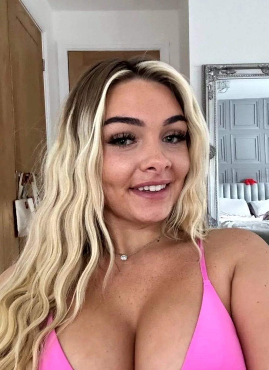 Would it take much to get you round to suck on these titties