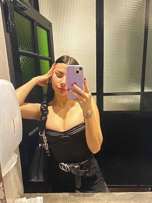 would u ever eat me out?? (Georgia)