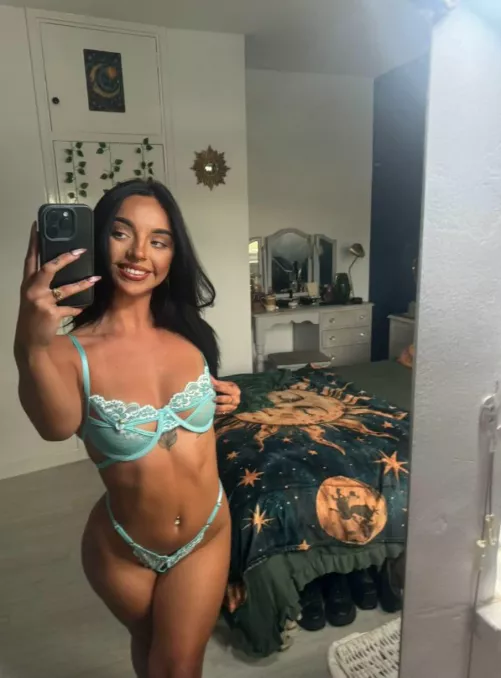 Would you actually mind a younger woman? 