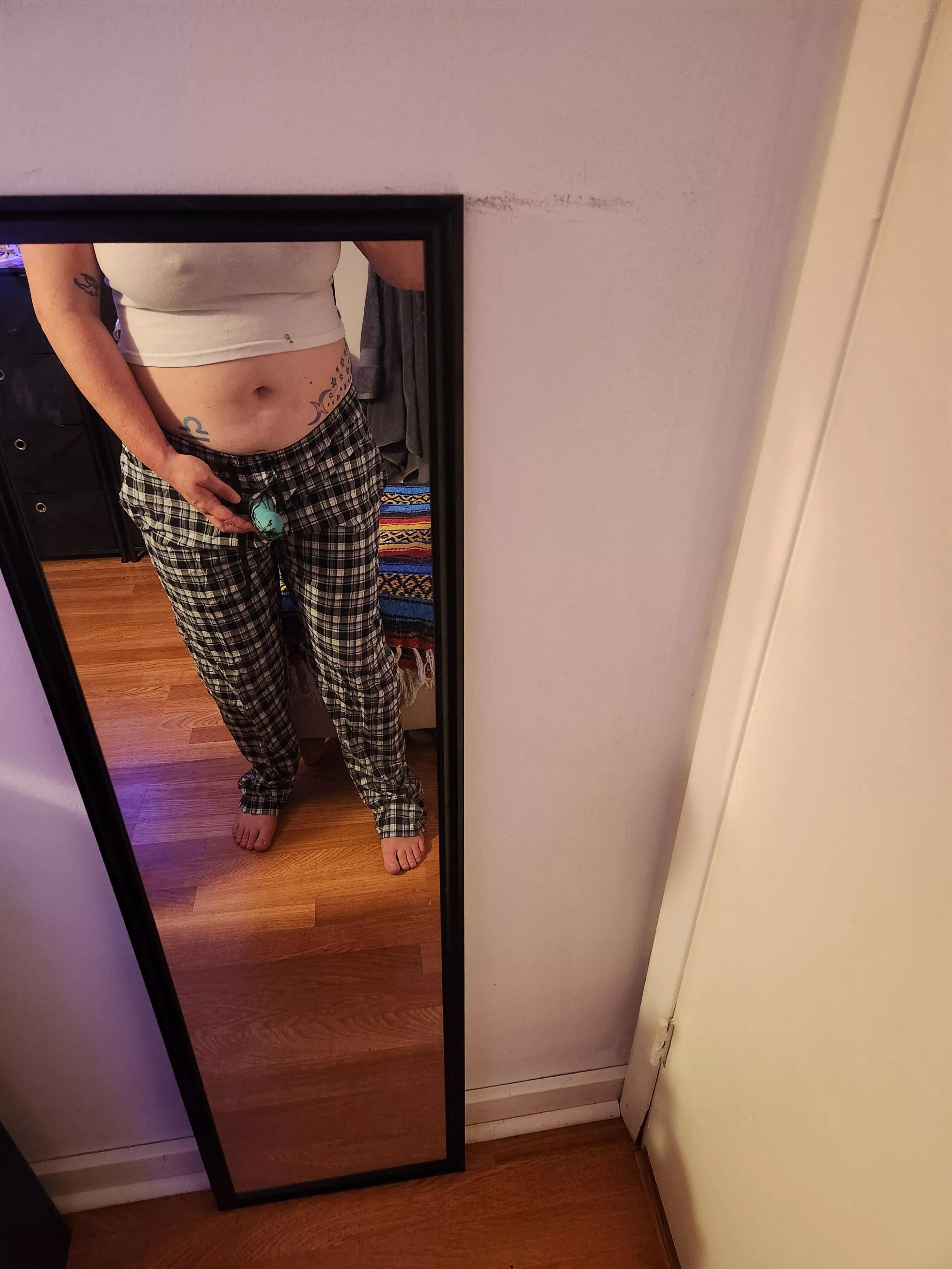 Your face would look so cute right here 