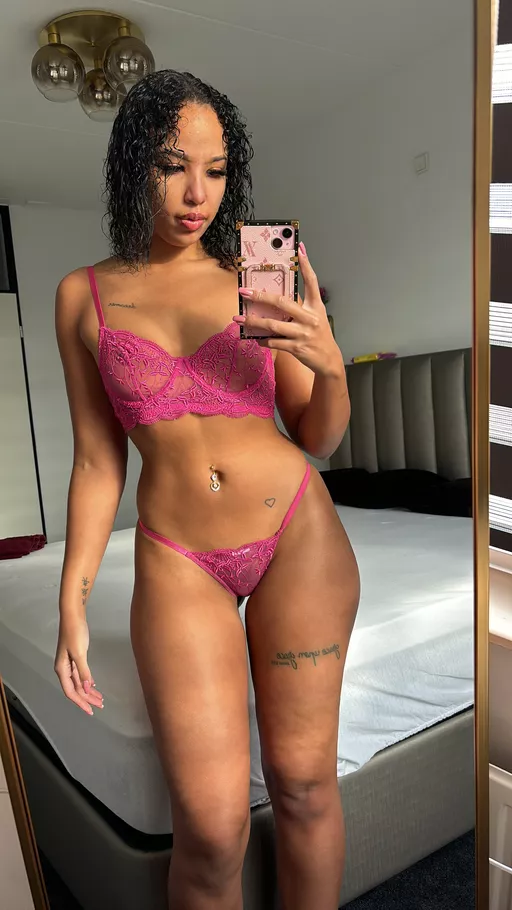 You've got two choices: either fill me up or suit up with a condom