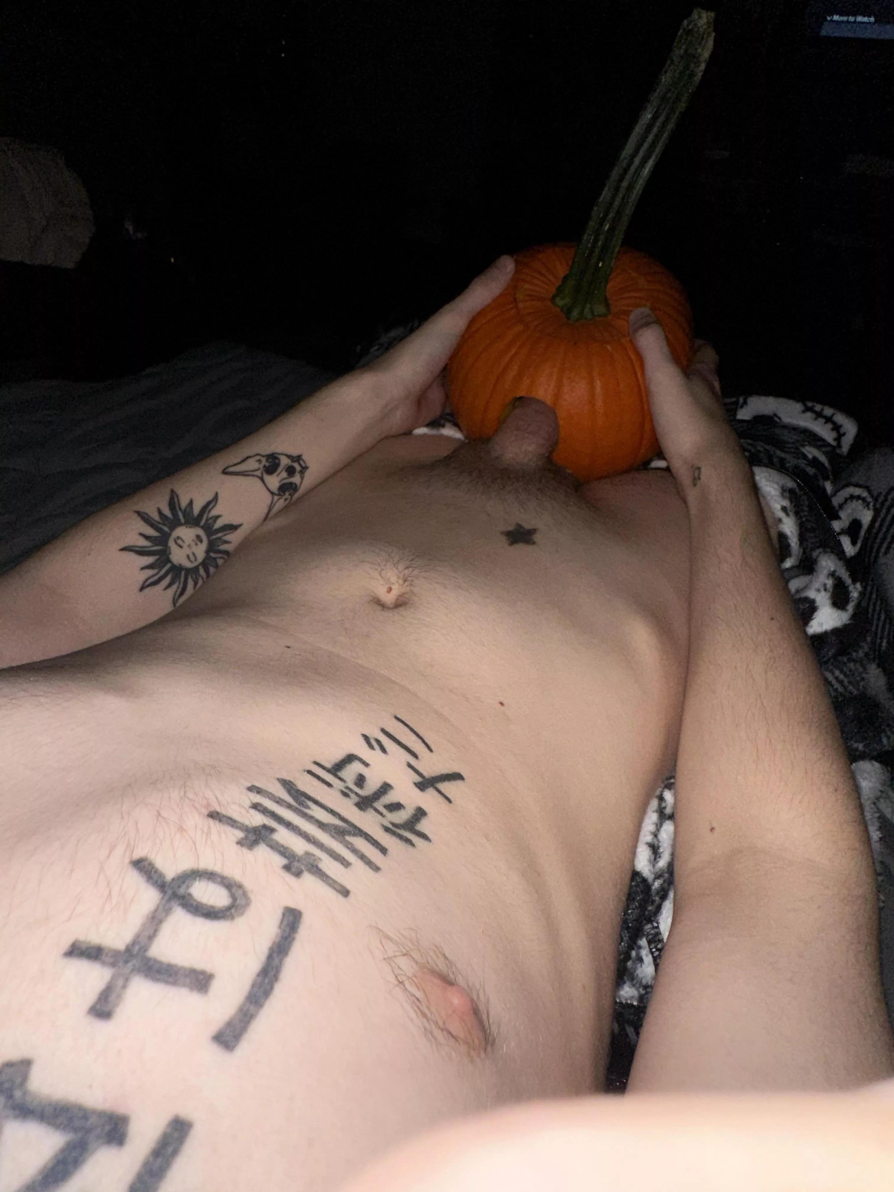 [19] do you like my pumpkin