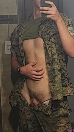 20 horny marine 
