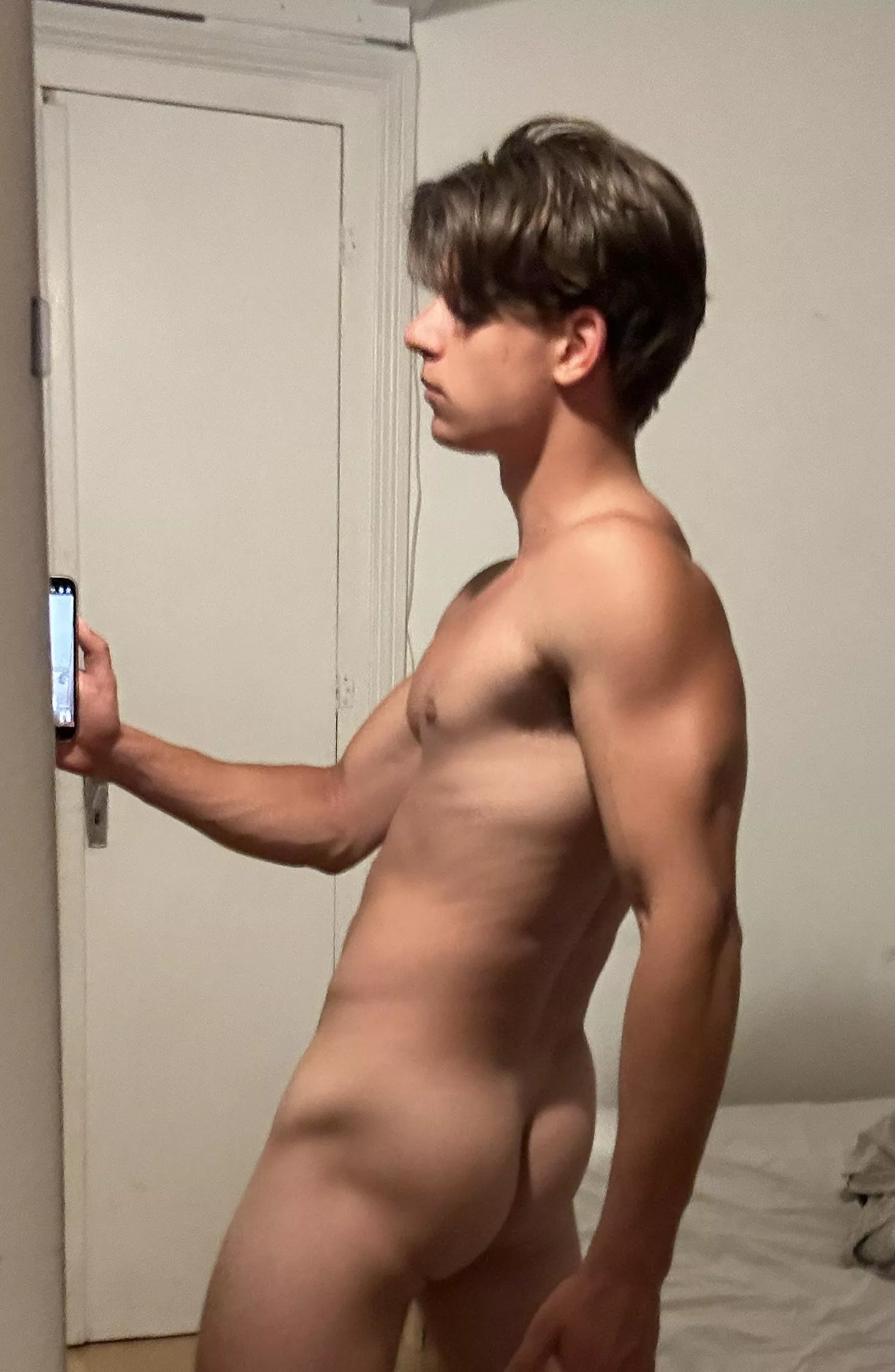 (20)Eat or slap my butt?