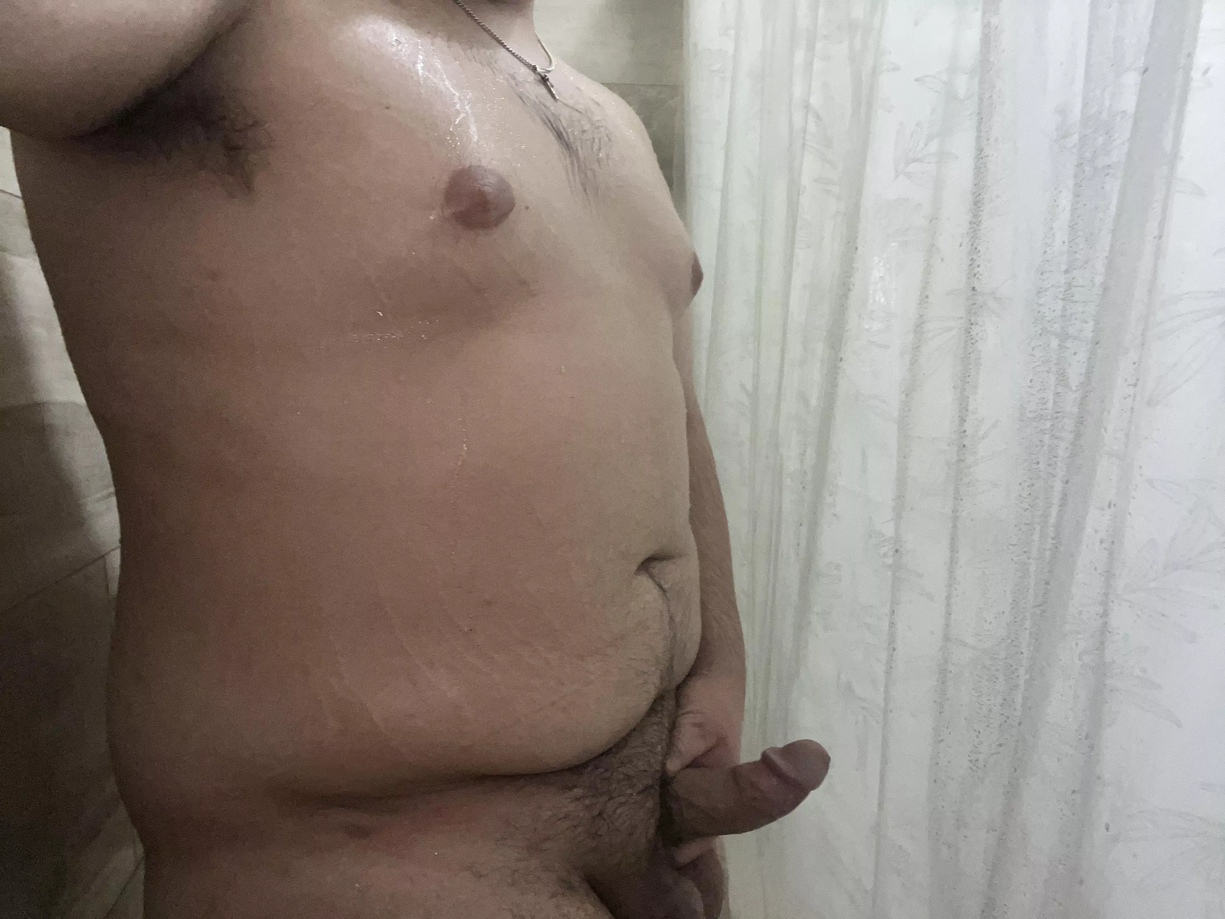 22 chub looking for some fun. HMU with age 