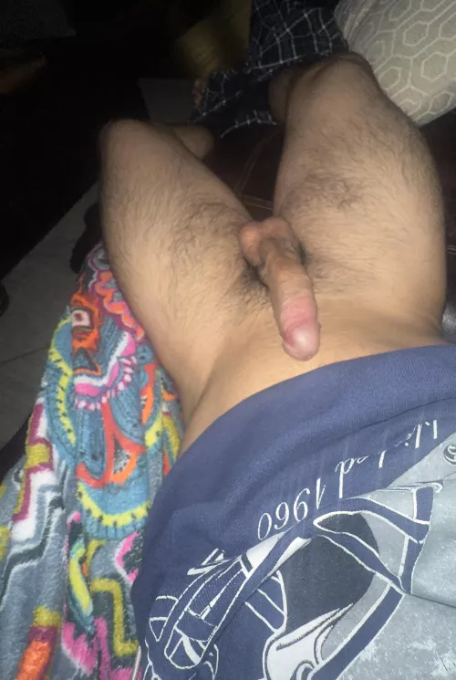 25 m4f still up, come thru 