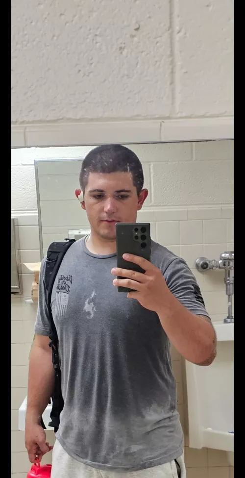 25MFF looking to hookup new to anchorage 