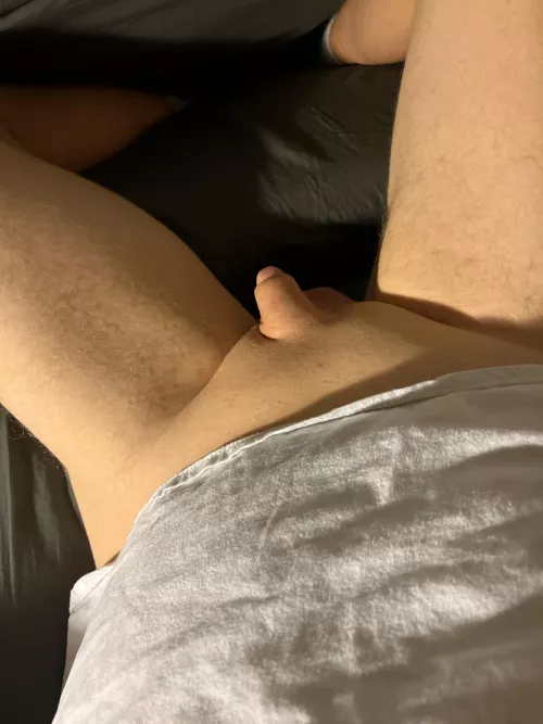 45 bisexual.  Relaxed in bed