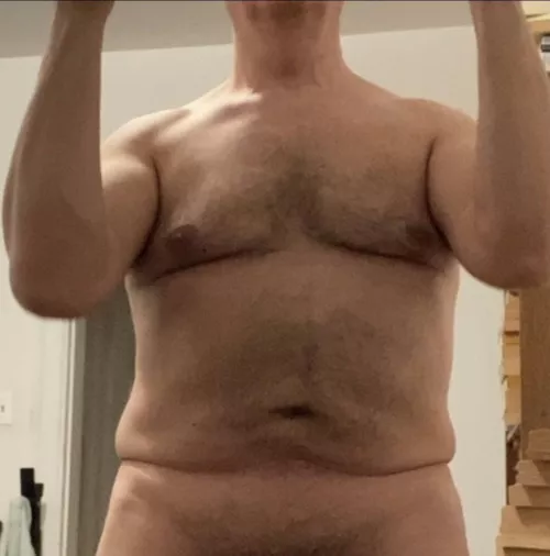 64 [M4F] #NYC older bi daddy seeks hip younger woman 