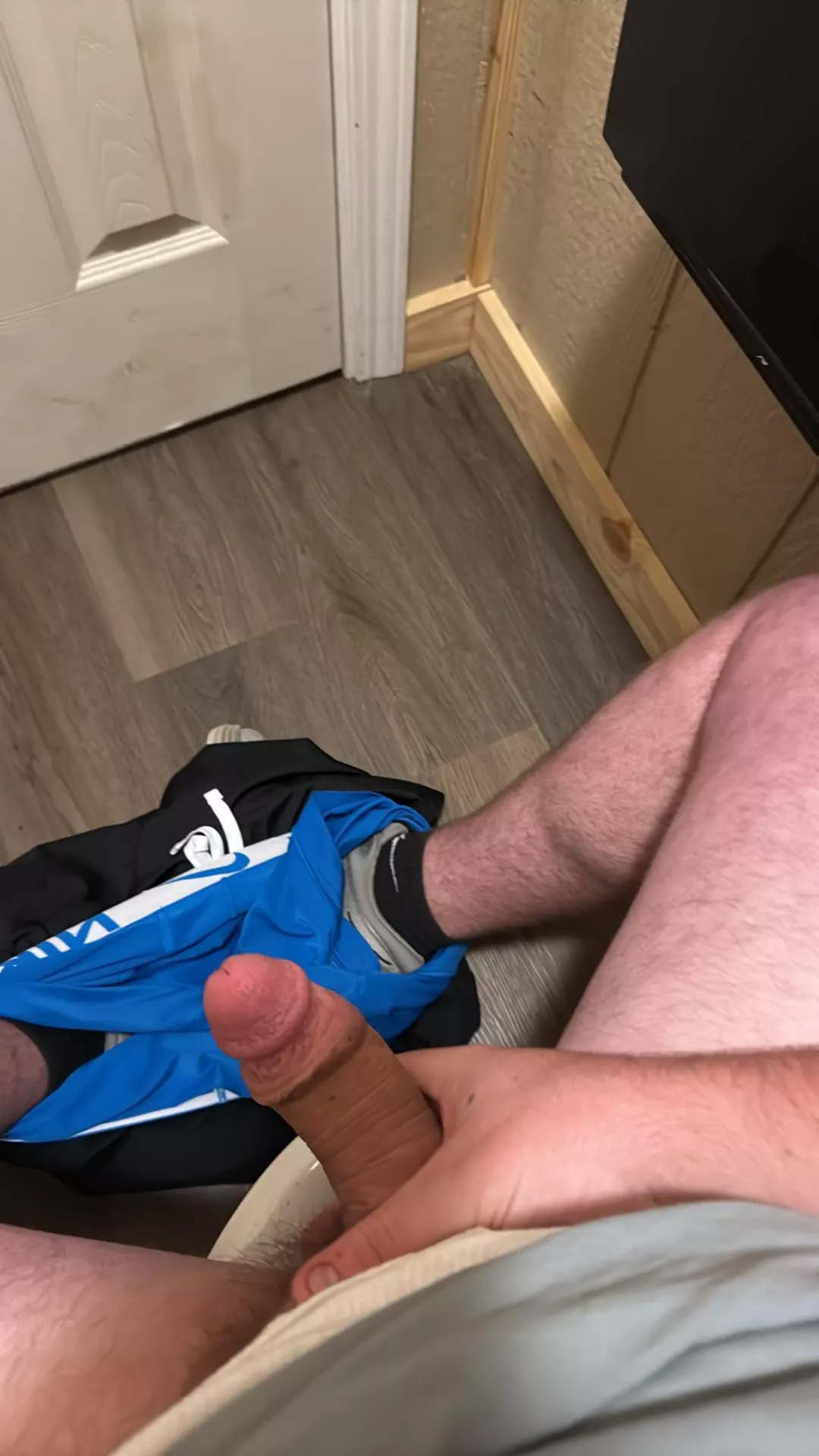 Any couples like an audience? 