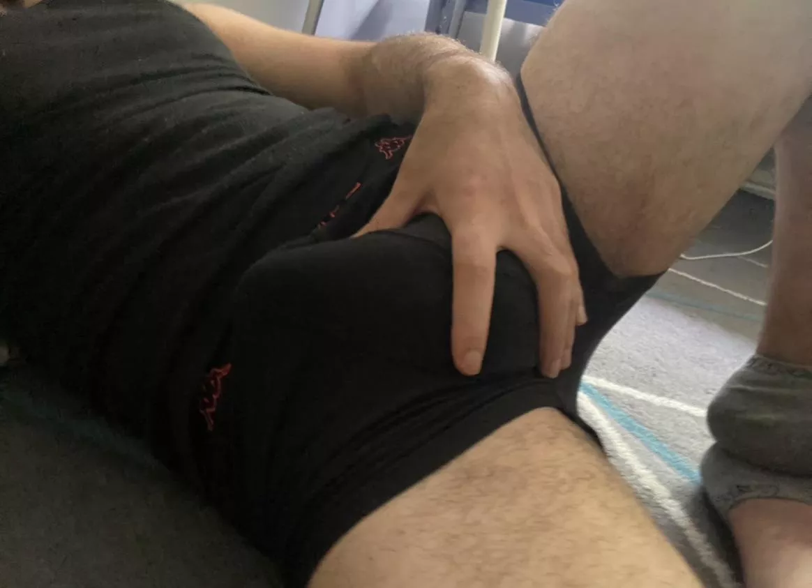 Arab Muslim master in Germany ready to drain your wallet and ruin your brain